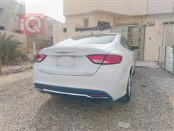 کرایسلەر 200